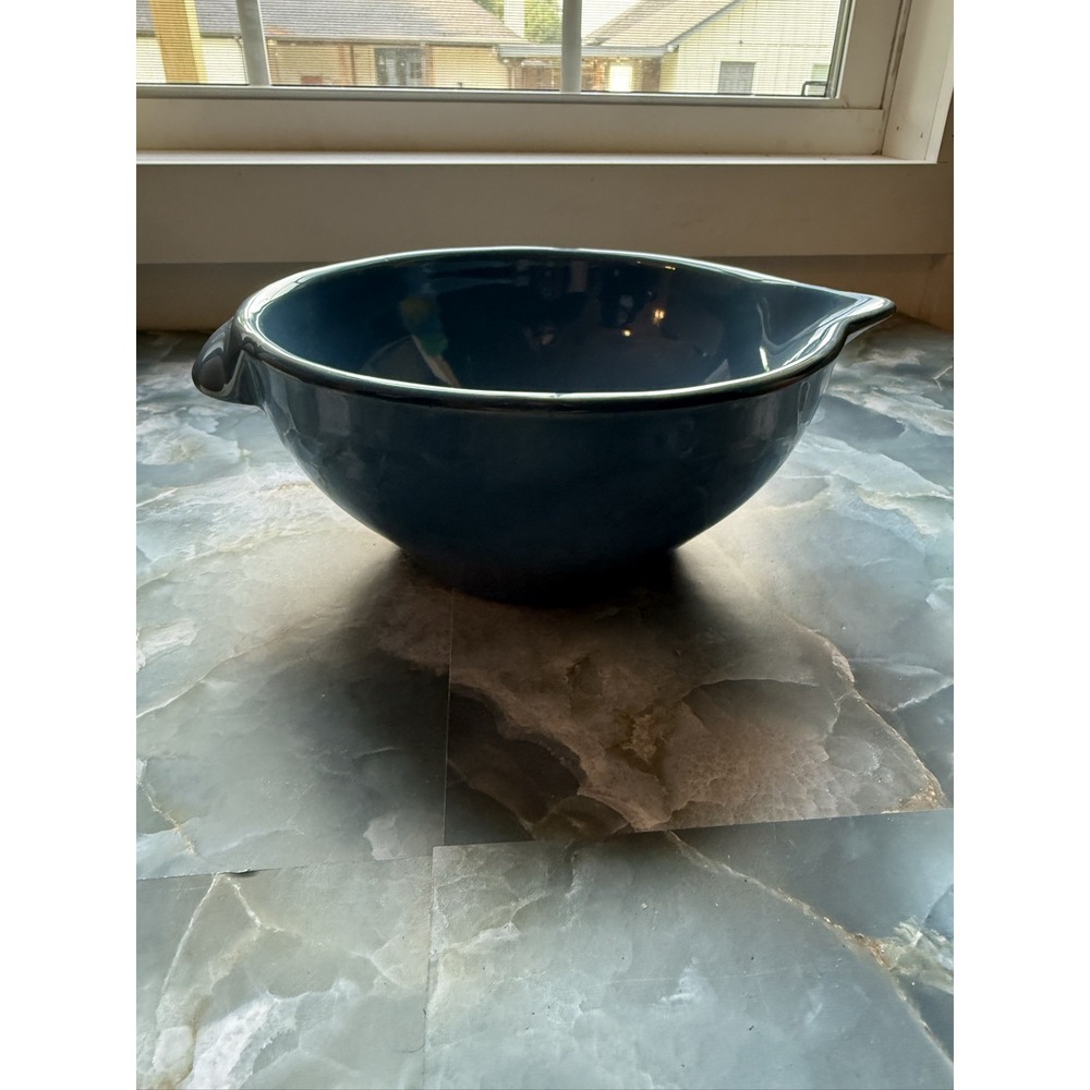 Vintage McCoy USA Blue Batter Bowl Mixing Bowl Spout Handle Pottery Farmhouse